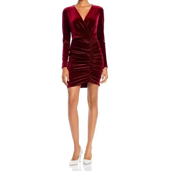 BLACK HALO EUC Ruched Velvet Long Sleeve V Neck Mini Cocktail Sheath Dress